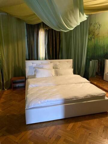 Фото номера Номер Делюкс с кроватью размера «king-size» Гостевой дом Rania Rooms 4 г. Сибиу 4